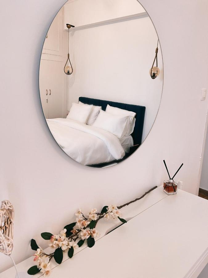 Seaside Apartment In Flisvos Marina Athènes Extérieur photo